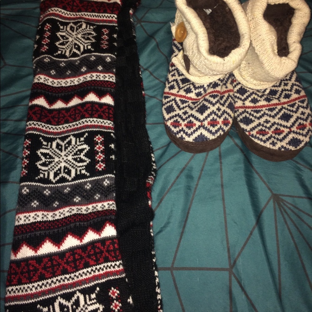 Mukluks scarf and slipper boots!!